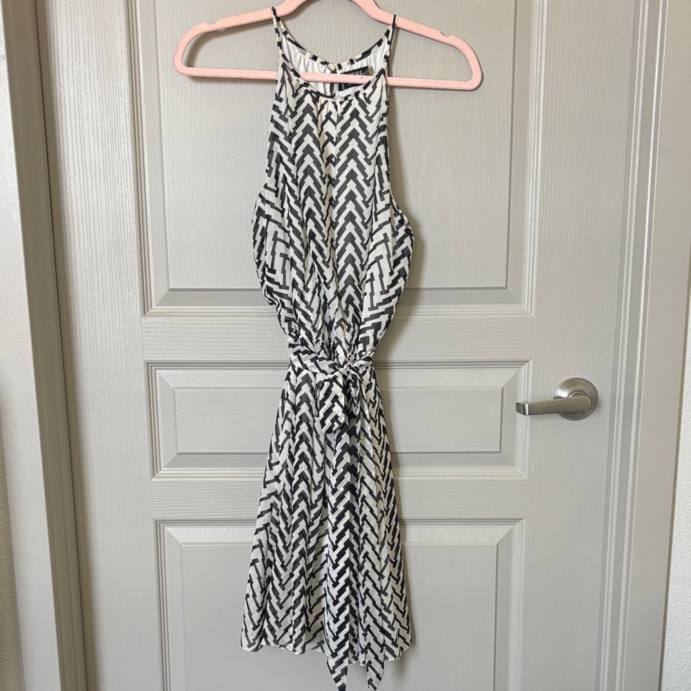 Guess Black and White Patterned Backless Dress